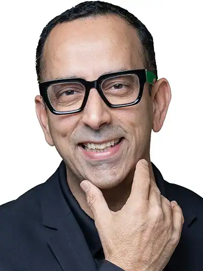 Ian Khan, USA Today bestselling author of Undisrupted and Thinkers50 Future Readiness Award finalist - AI keynote speaker