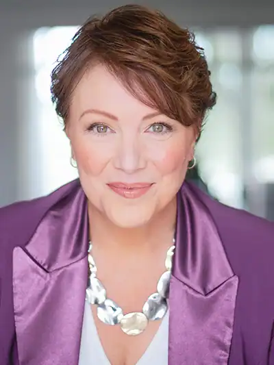 Julie Holmes, Hall of Fame Speaker and co-author of The AI Strategy Playbook - AI keynote speaker